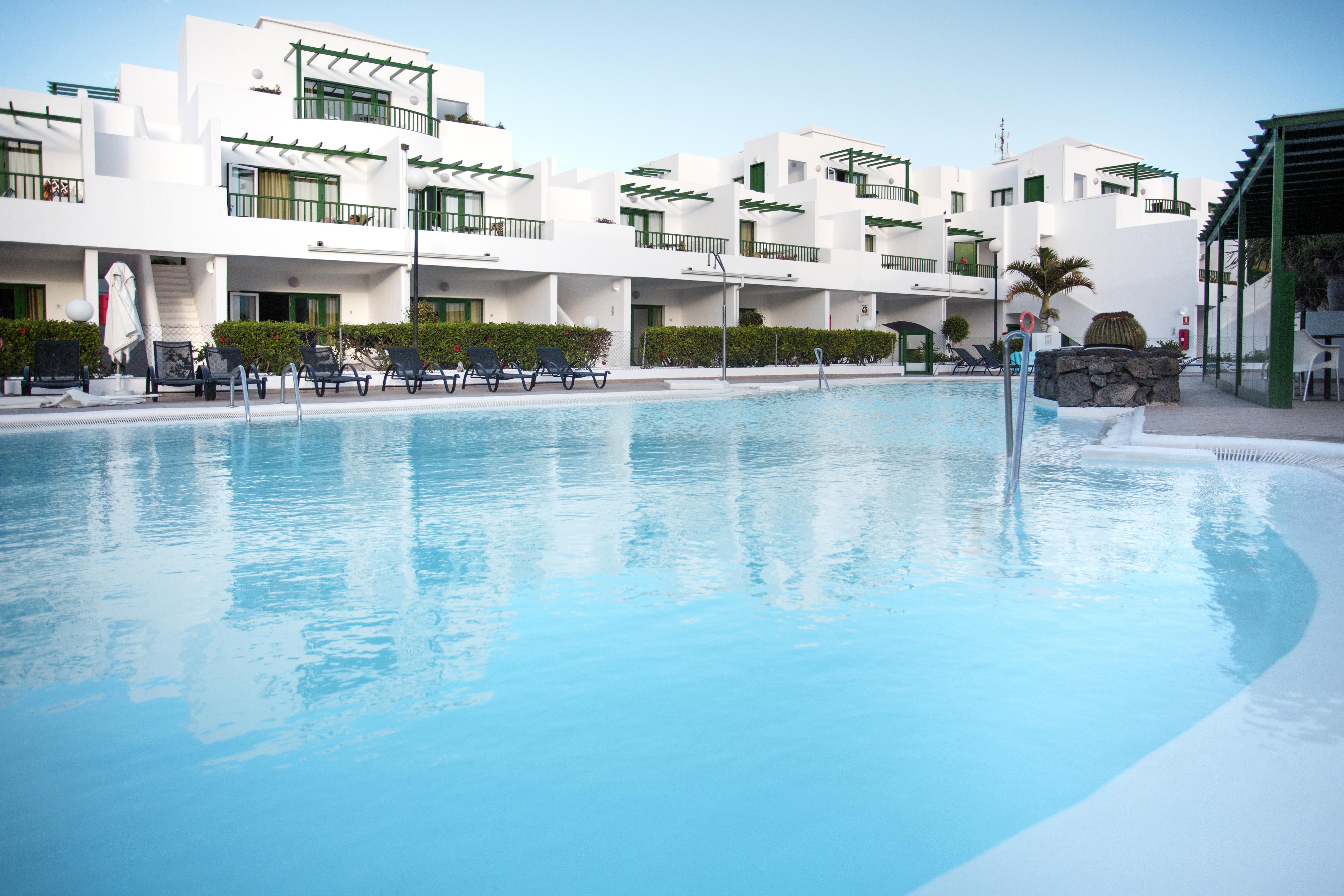 Apartamentos El Guarapo Costa Teguise Dış mekan fotoğraf