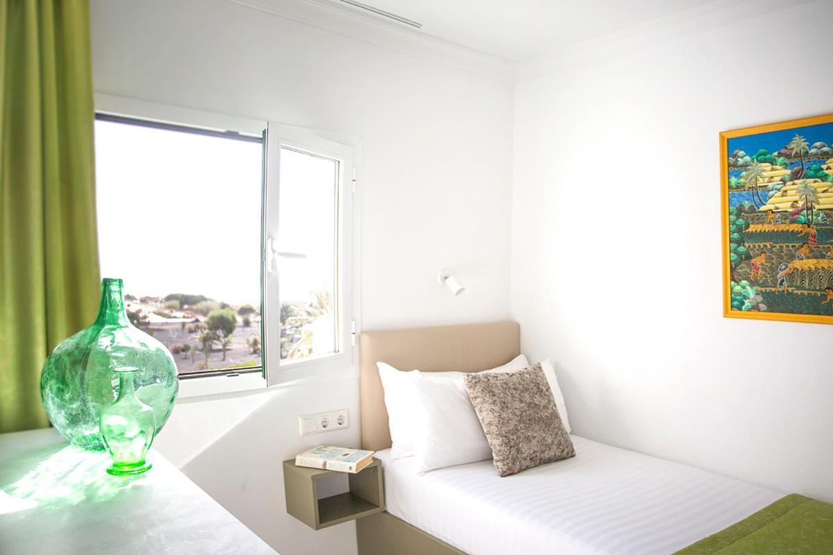 Apartamentos El Guarapo Costa Teguise Dış mekan fotoğraf
