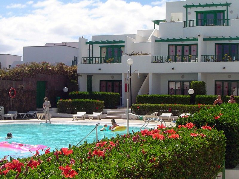 Apartamentos El Guarapo Costa Teguise Dış mekan fotoğraf